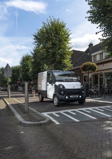 Ohne B Führerschein AIXAM-Fahrzeug e-Truck E-truck fourgon 2.jpg