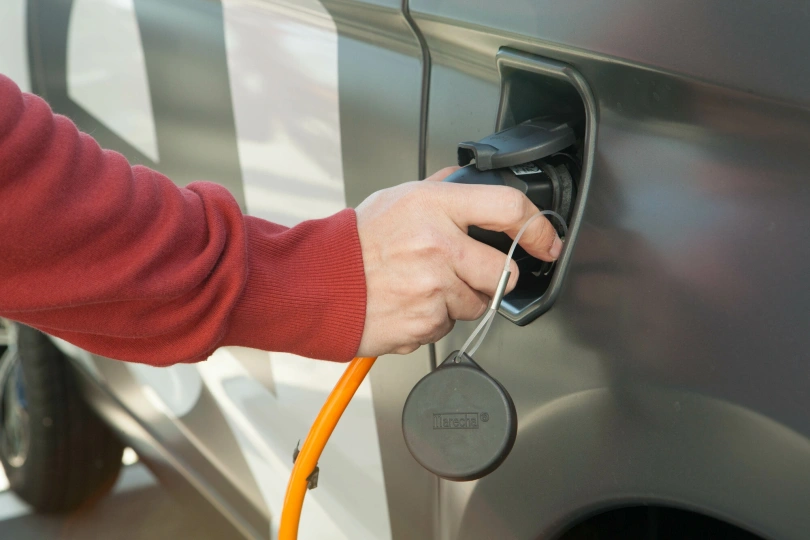 Ohne B Führerschein AIXAM-Fahrzeug e City 7.jpg